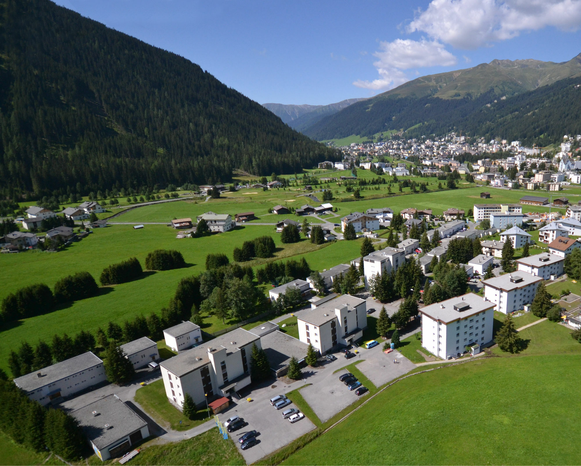 Private Holiday Homes By Solaria Davos Exterior photo