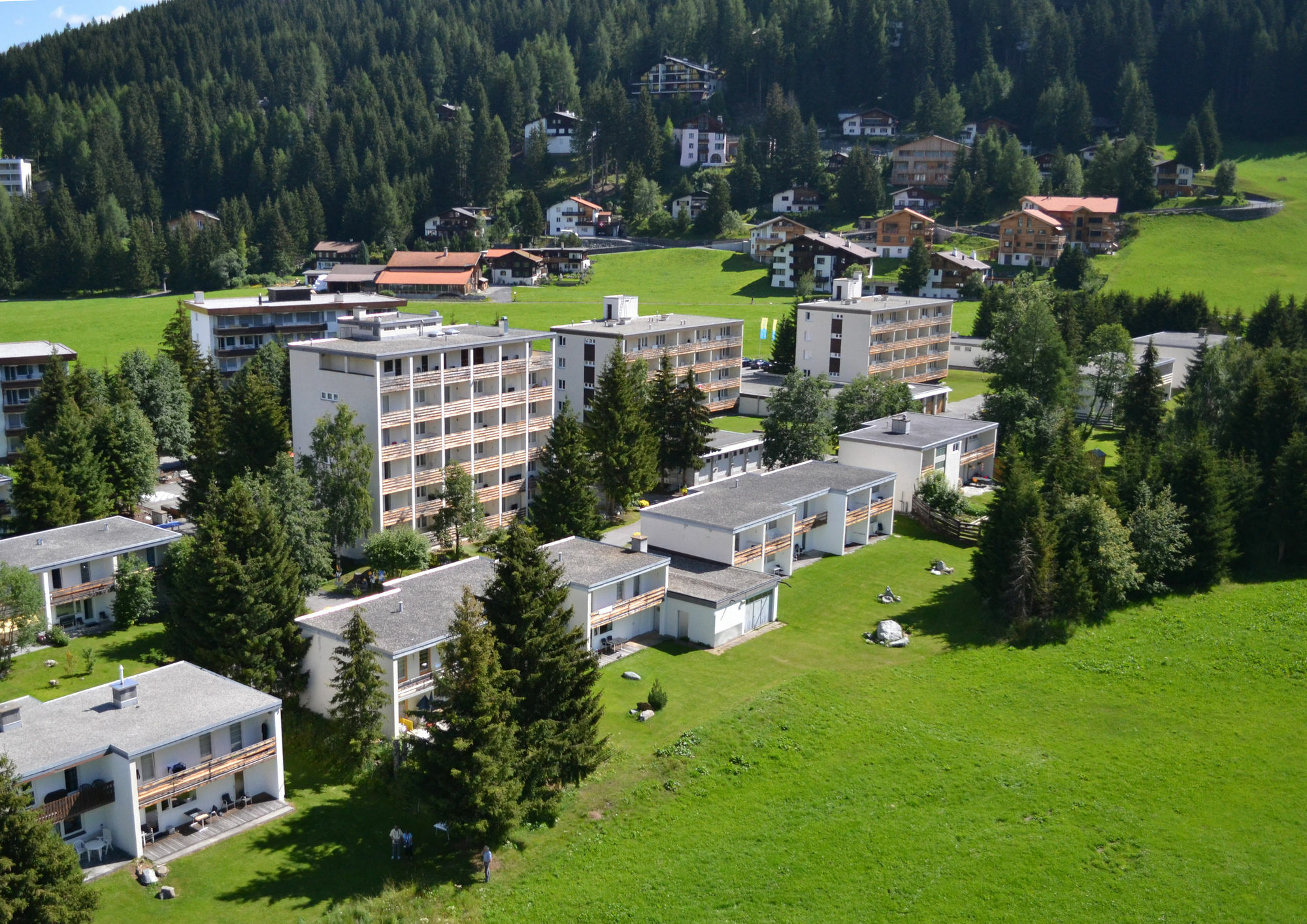 Private Holiday Homes By Solaria Davos Exterior photo